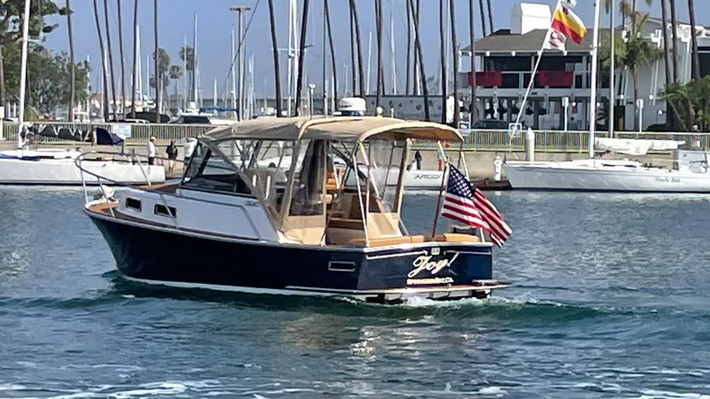 2001 Legacy Yachts 28