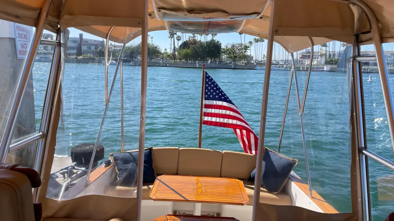 2001 Legacy Yachts 28