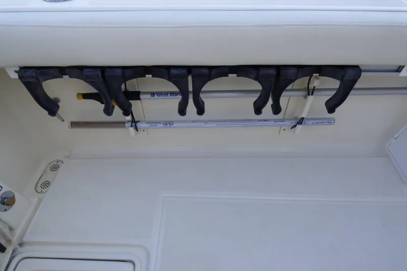 2003 Pursuit 3000 Express