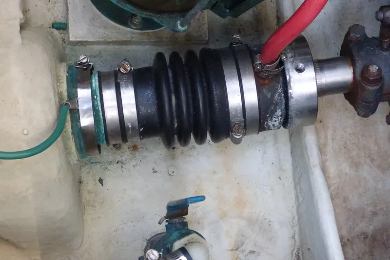 PSS Shaft Seal Port