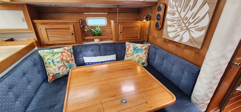 1996 Catalina 36 MkII