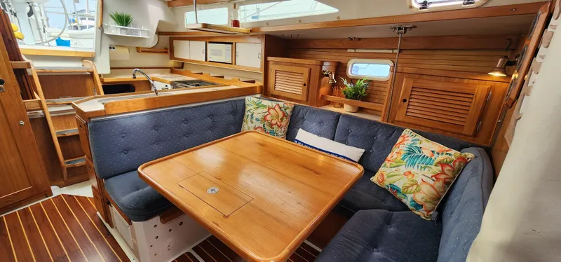 1996 Catalina 36 MkII