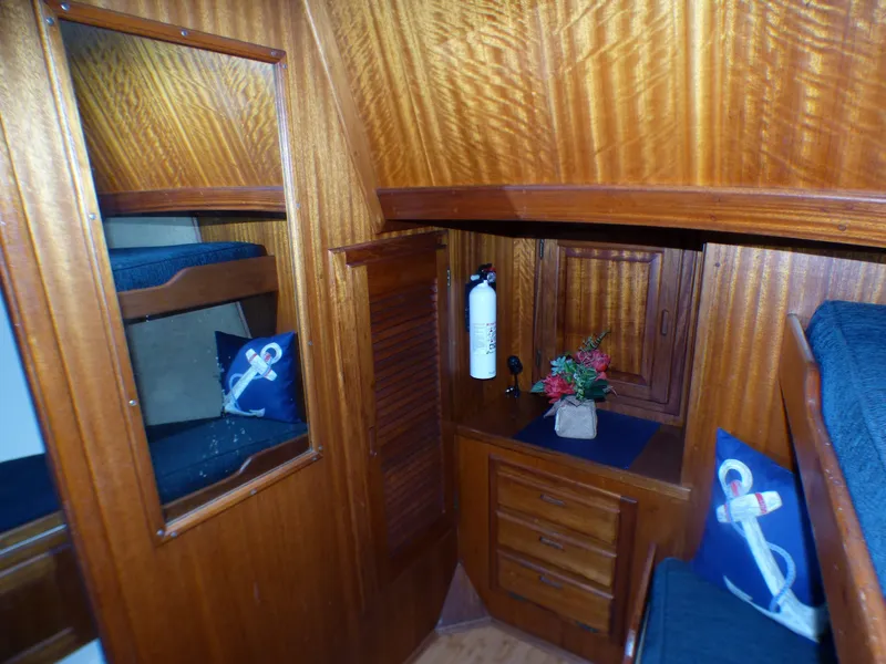 1979 Californian 42 LRC