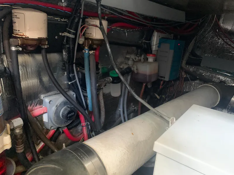 1996 Trojan 440 Express
