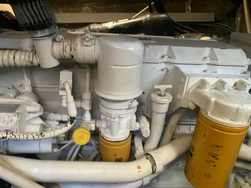 1996 Trojan 440 Express