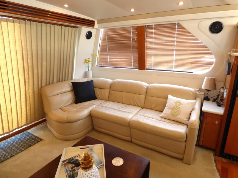 2000 Carver 450 Voyager Pilothouse