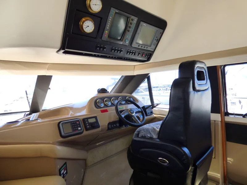 2000 Carver 450 Voyager Pilothouse