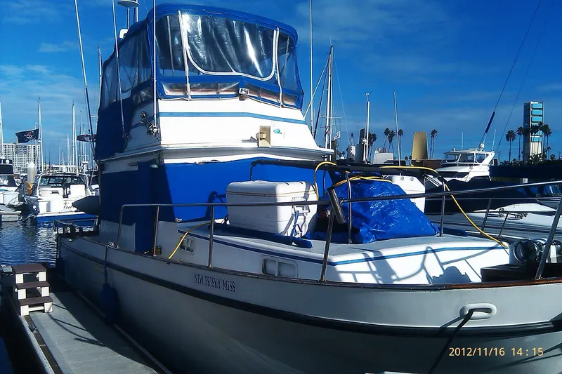New Flybridge Enclosure!