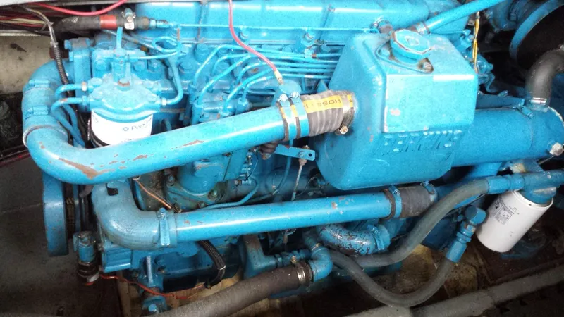 starboard engine