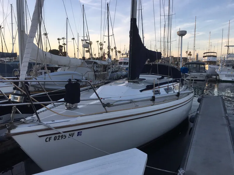 1984 Catalina Standard 36
