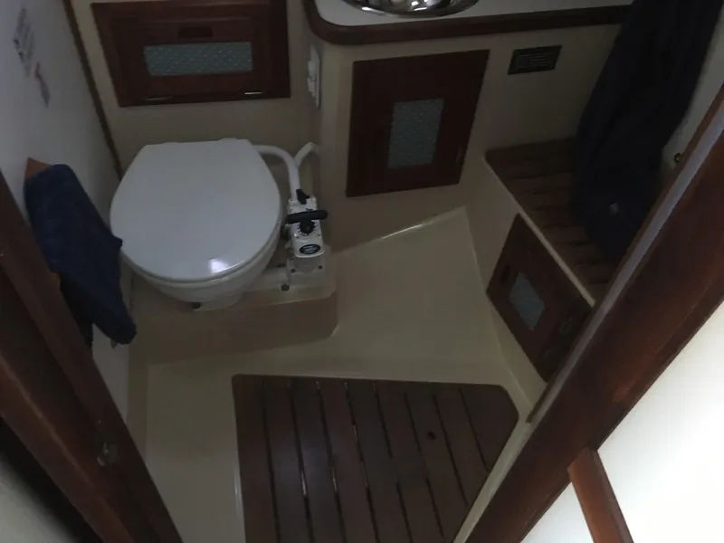 1984 Catalina Standard 36
