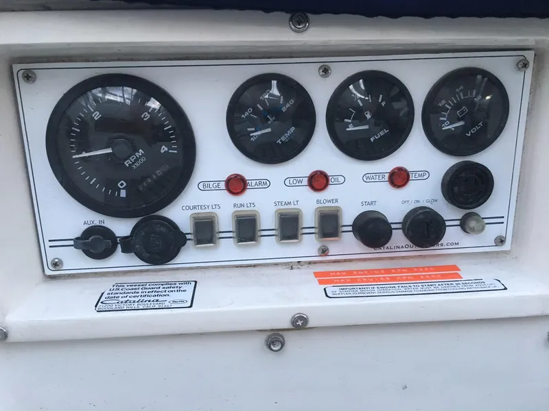 1984 Catalina Standard 36