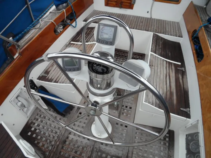 1979 Cheoy Lee Offshore 41