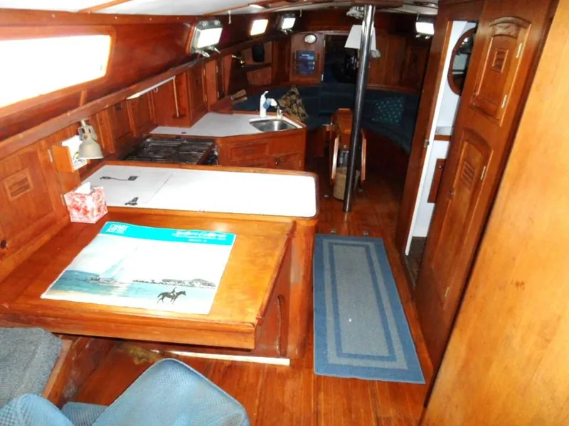 1979 Cheoy Lee Offshore 41