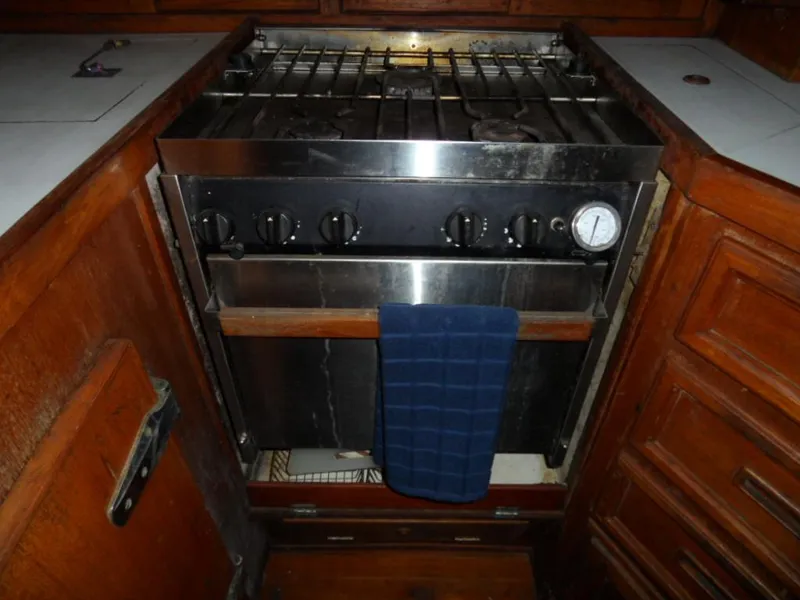 1979 Cheoy Lee Offshore 41