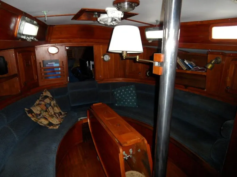 1979 Cheoy Lee Offshore 41