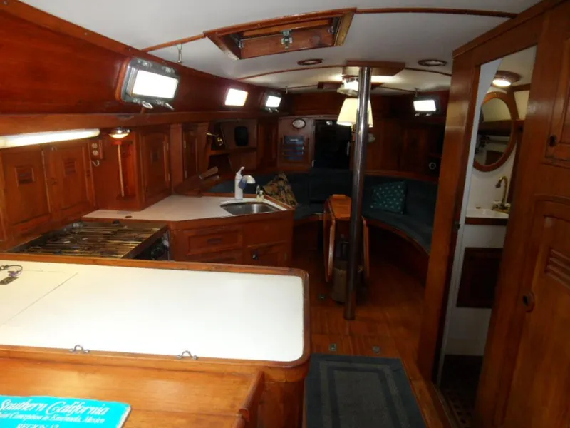 1979 Cheoy Lee Offshore 41