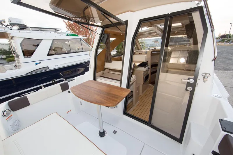 2016 Cutwater 24