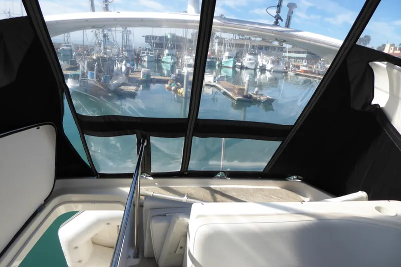 Flybridge canvas