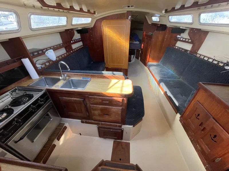 1983 Catalina MK I