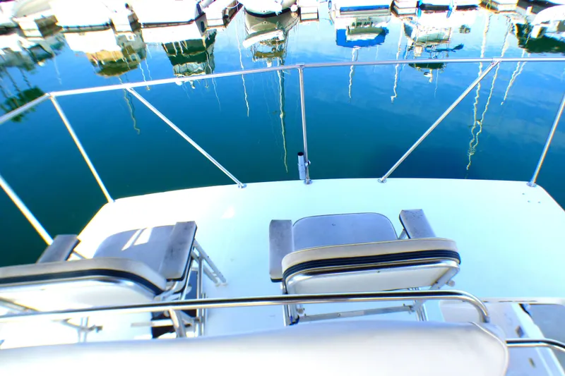 1995 Bayliner 3988 Command Bridge Motoryacht