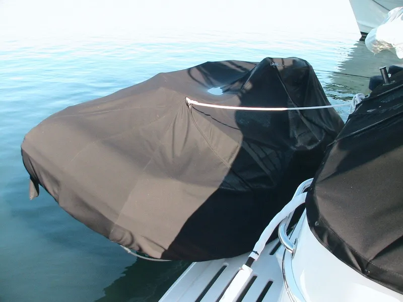 2005 Ocean Alexander Sport Sedan