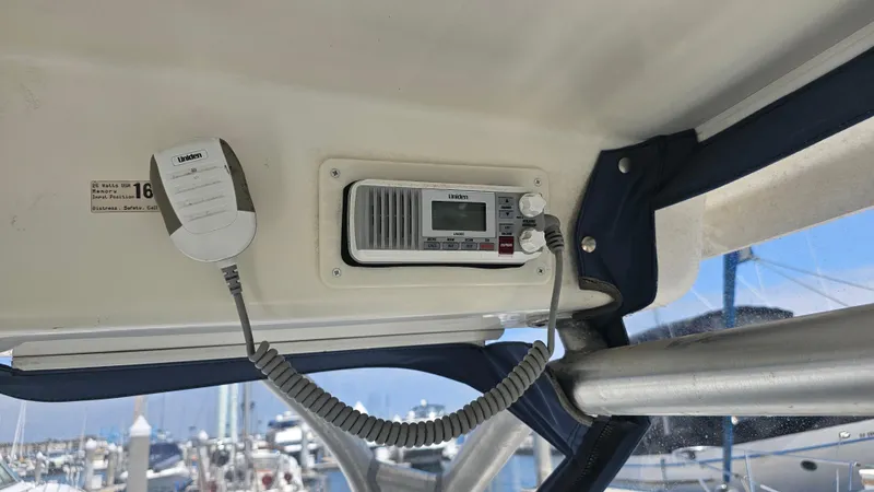 2009 Seaswirl Striper 2901 Walkaround O/B