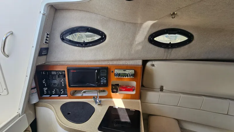 2009 Seaswirl Striper 2901 Walkaround O/B