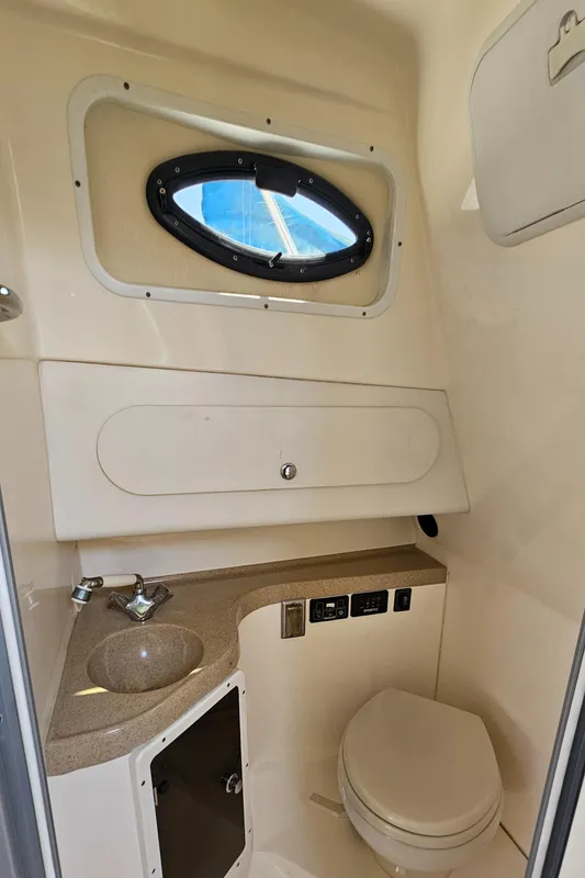2009 Seaswirl Striper 2901 Walkaround O/B