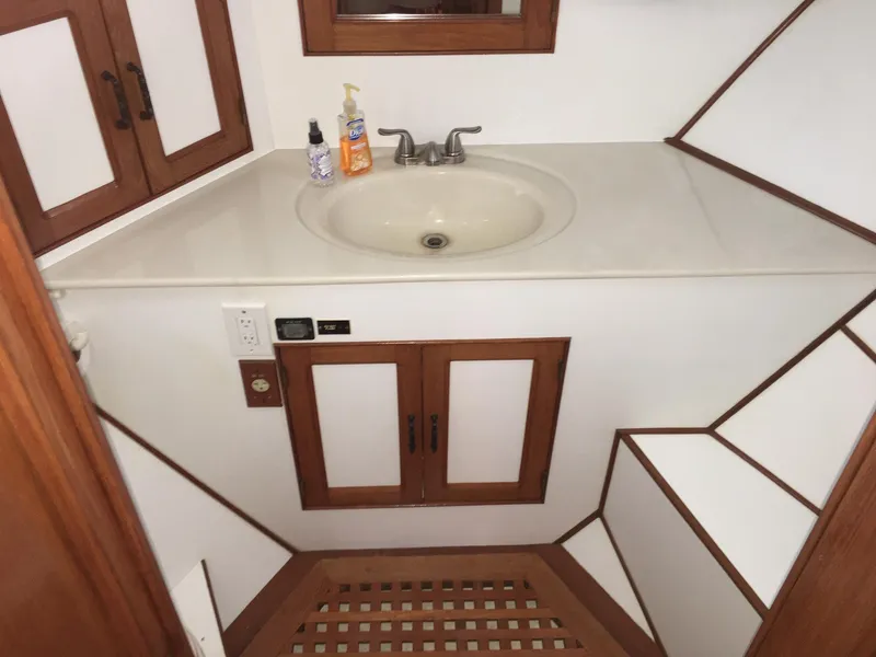 1988 Sea Ranger 46 Trawler