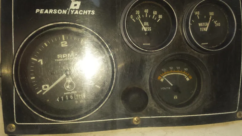 1979 Pearson 424