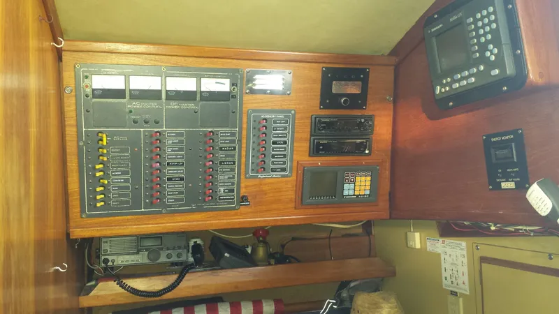 1979 Pearson 424
