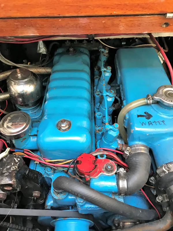 1973 Carter 39 Flush Deck