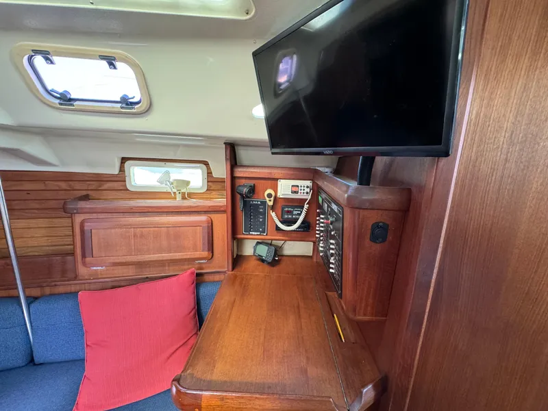 1992 Hunter Legend 35.5