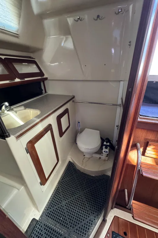 1992 Hunter Legend 35.5