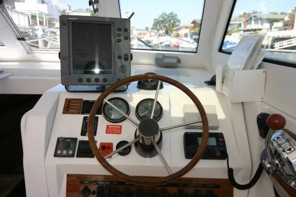 2003 Mainship Mk II Pilot Sedan