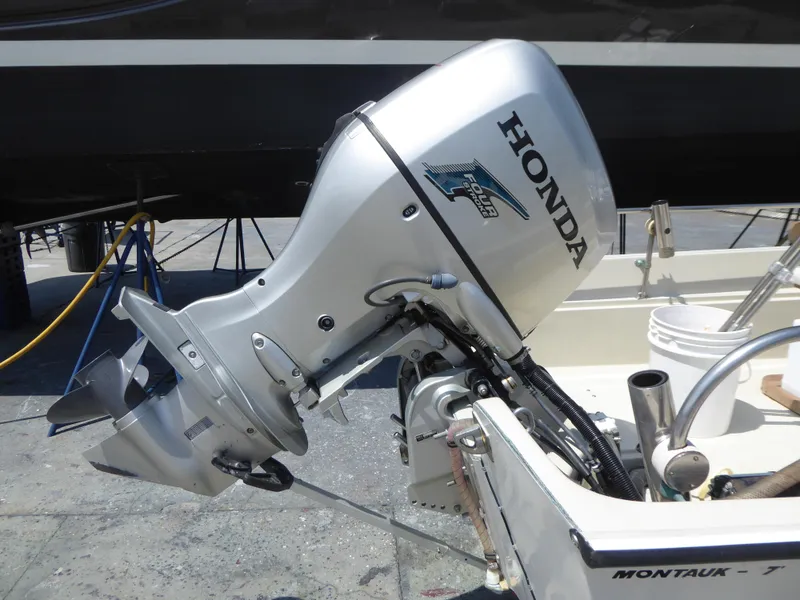 90 HP Honda 4 Stroke