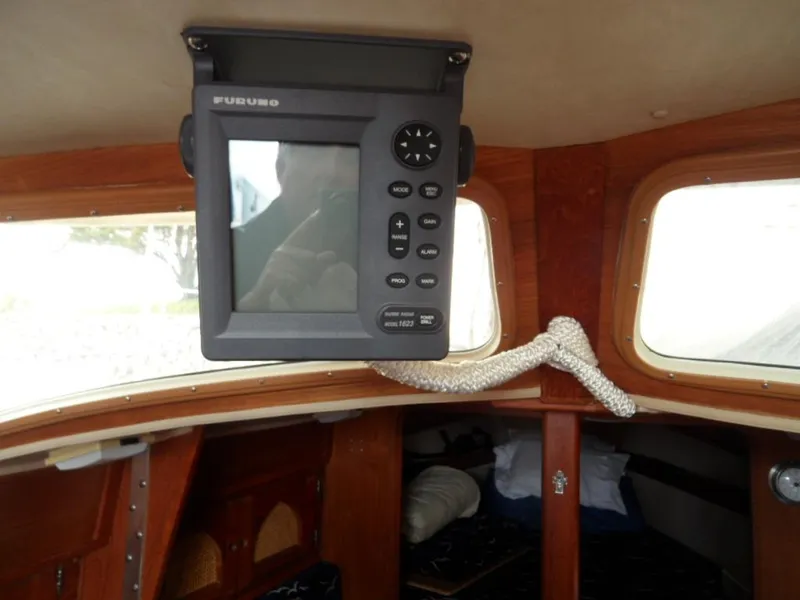 1986 Gulf 27 Pilothouse