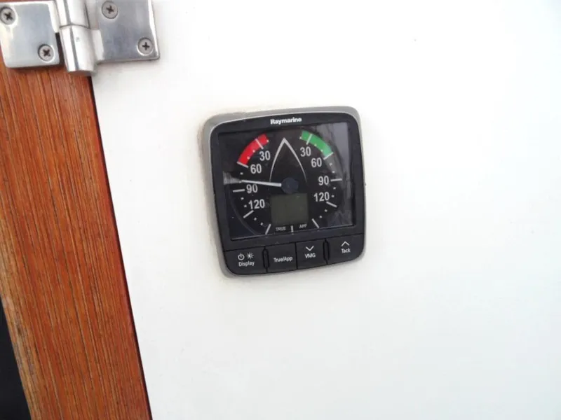 1986 Gulf 27 Pilothouse