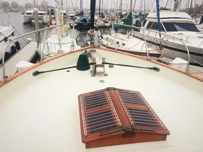 1980 Island Trader 46 LLC Owned
