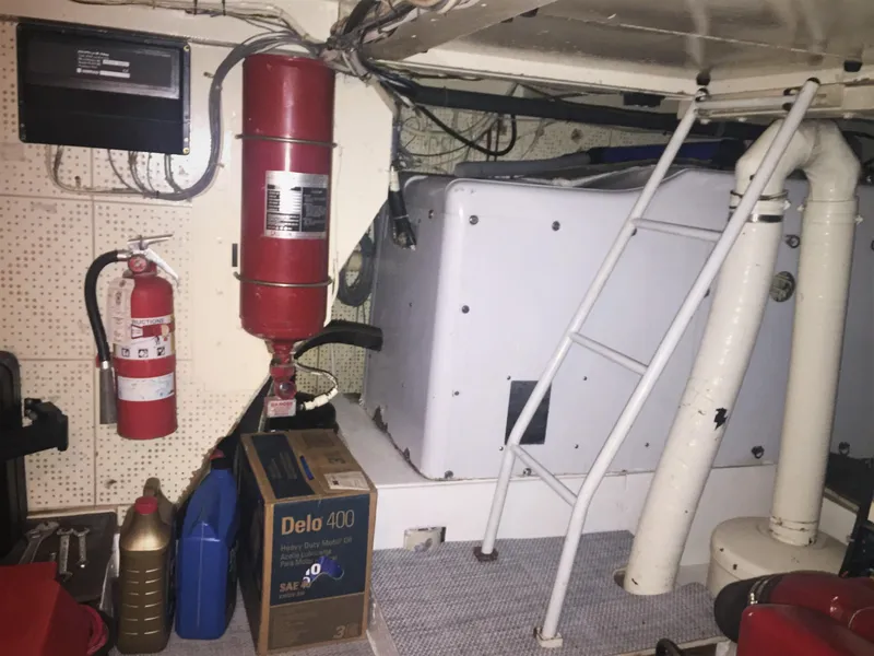 1980 Island Trader 46 LLC Owned