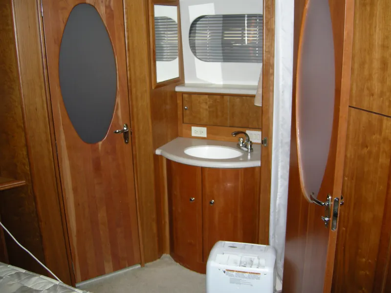Master Head, Sink, Shower