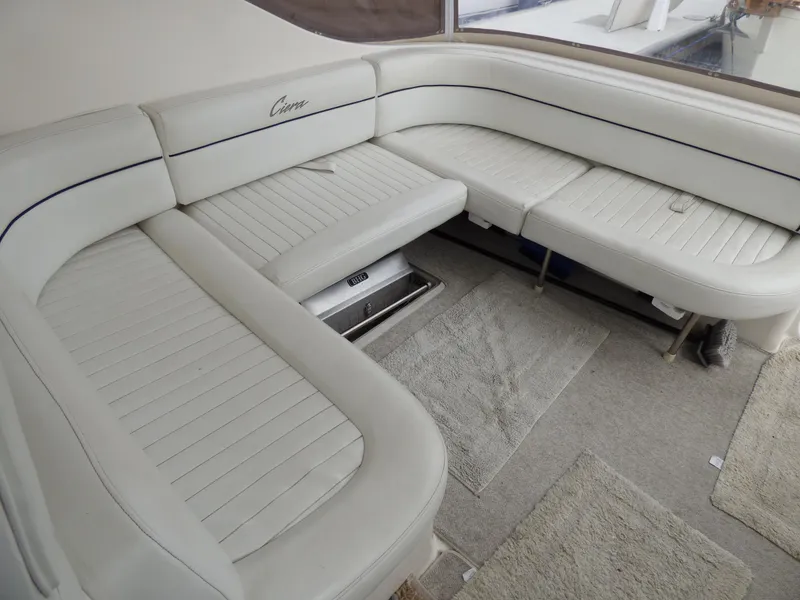 1999 Bayliner 3055 Ciera Sunbridge