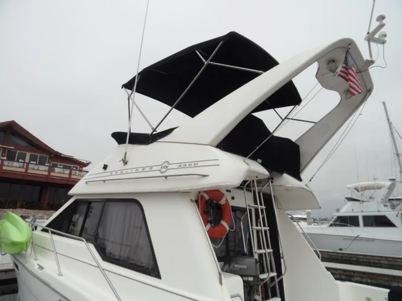 1996 Bayliner 3388 Command Bridge Motoryacht