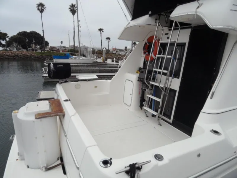 1996 Bayliner 3388 Command Bridge Motoryacht