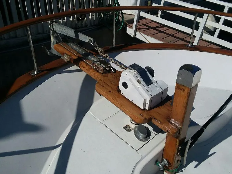 1985 Hershine 41