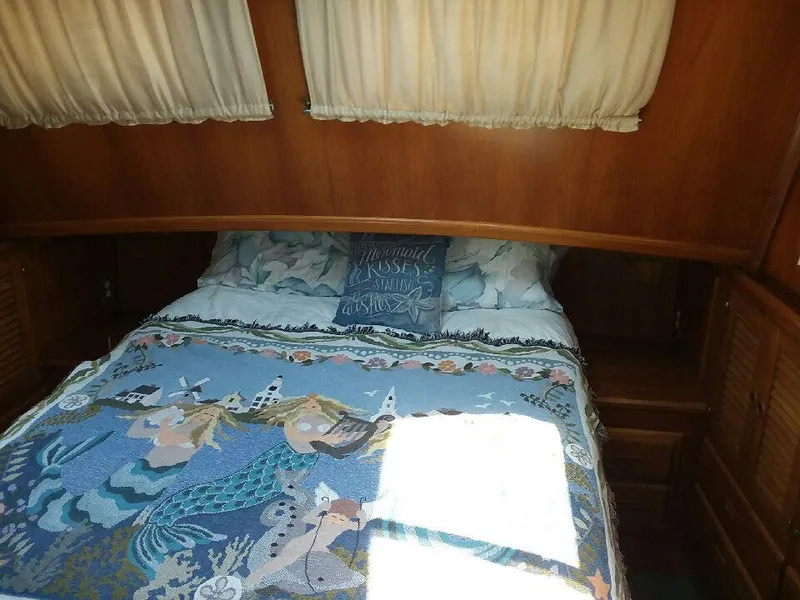 1985 Hershine 41