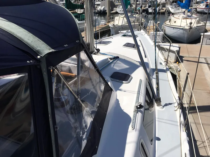 2000 Hunter 450