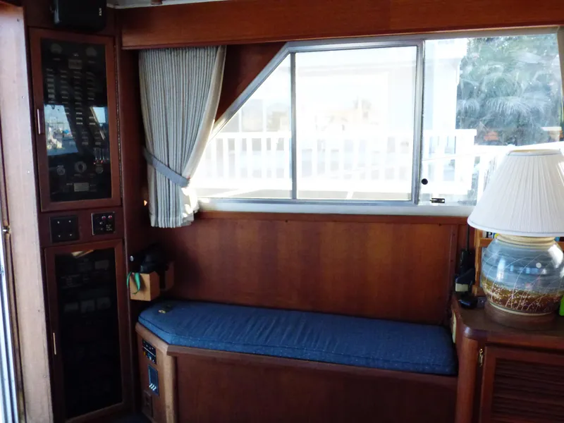Main Salon Settee