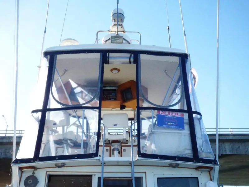 Flybridge Enclosure